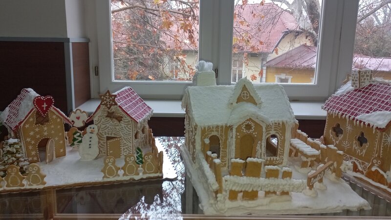 MEDENJACI ZA JELO I – GLEDANJE!