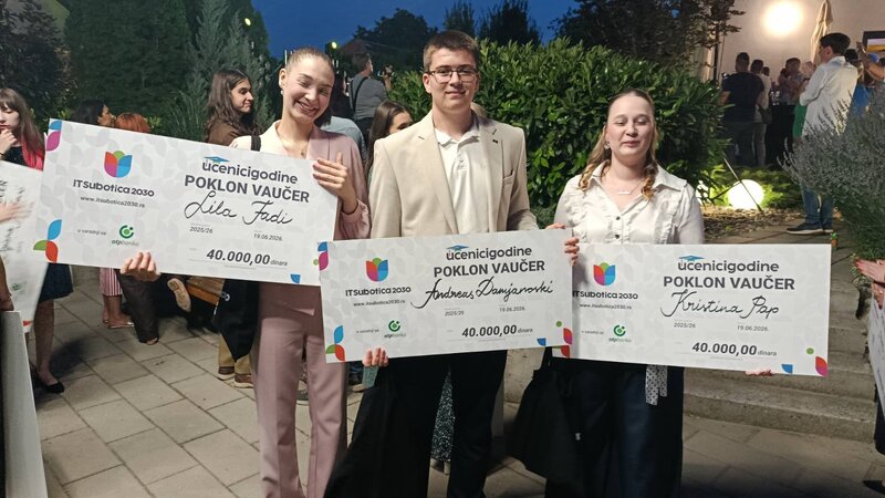 NAŠI UČENICI - DOBITNICI PRIZNANJA “IT SUBOTICA 2030”