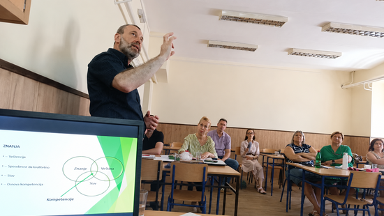 Obuka nastavnika za unapređenje kompetencija u dualnom obrazovanju